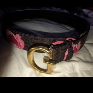 Guess belt